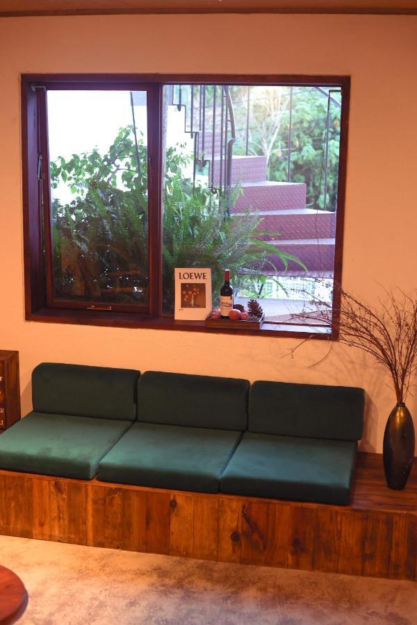 Cherry Suites Dalat Exteriör bild